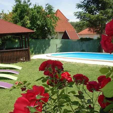Melanie Appartman Bed & Breakfast Keszthely