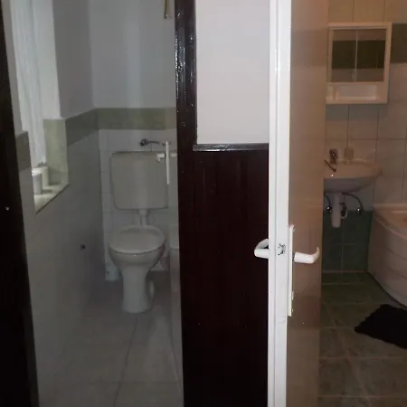 Bed & Breakfast Melanie Appartman Keszthely